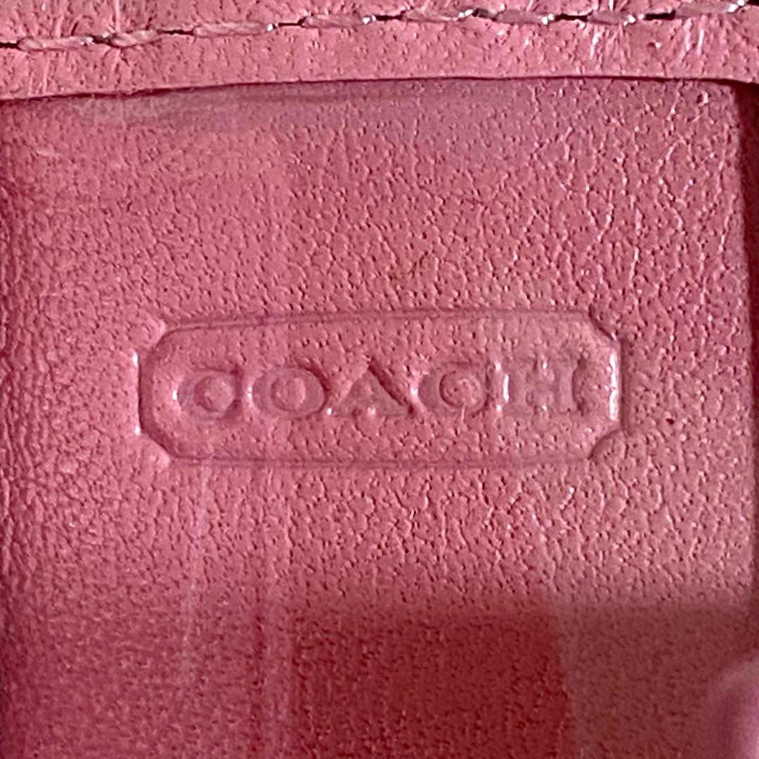 ●未使用級●　COACH　シグネチャー　手帳型　ミニフォトフレーム　キーホルダー