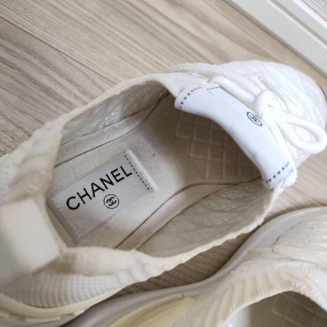 シャネル　スニーカー　CHANEL 39