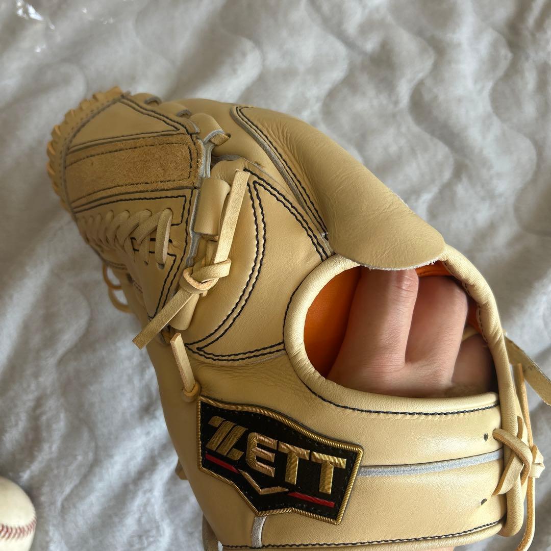 即戦力　ZETT PROSTATUS 硬式グラブ　投手用　グローブ　左