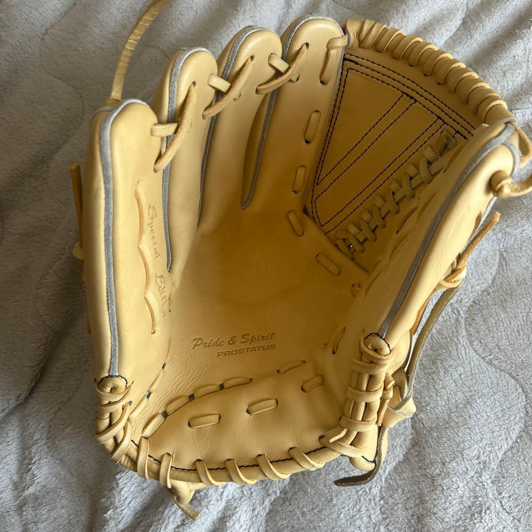 即戦力　ZETT PROSTATUS 硬式グラブ　投手用　グローブ　左