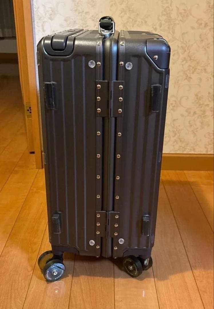 kpldol 未使用、新品　機内持ち込み　20インチ 中型　TSAロック付き