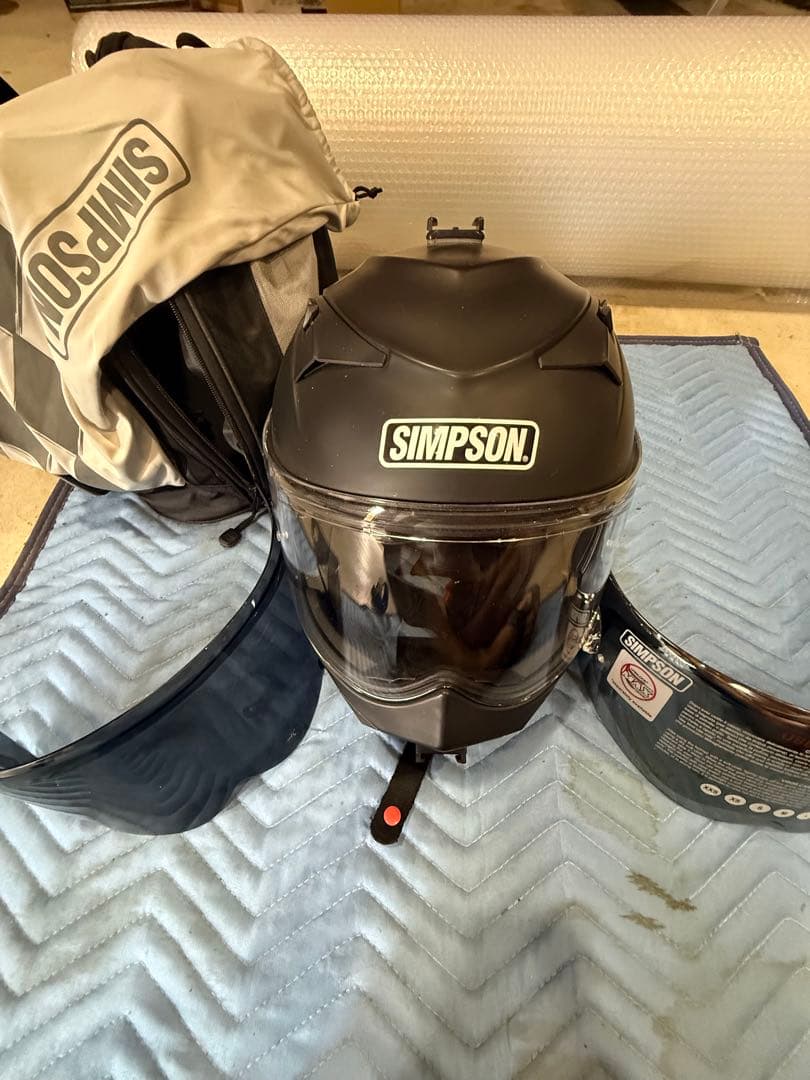 Simpson Mod Bandit フルフェイスヘルメット マットブラック