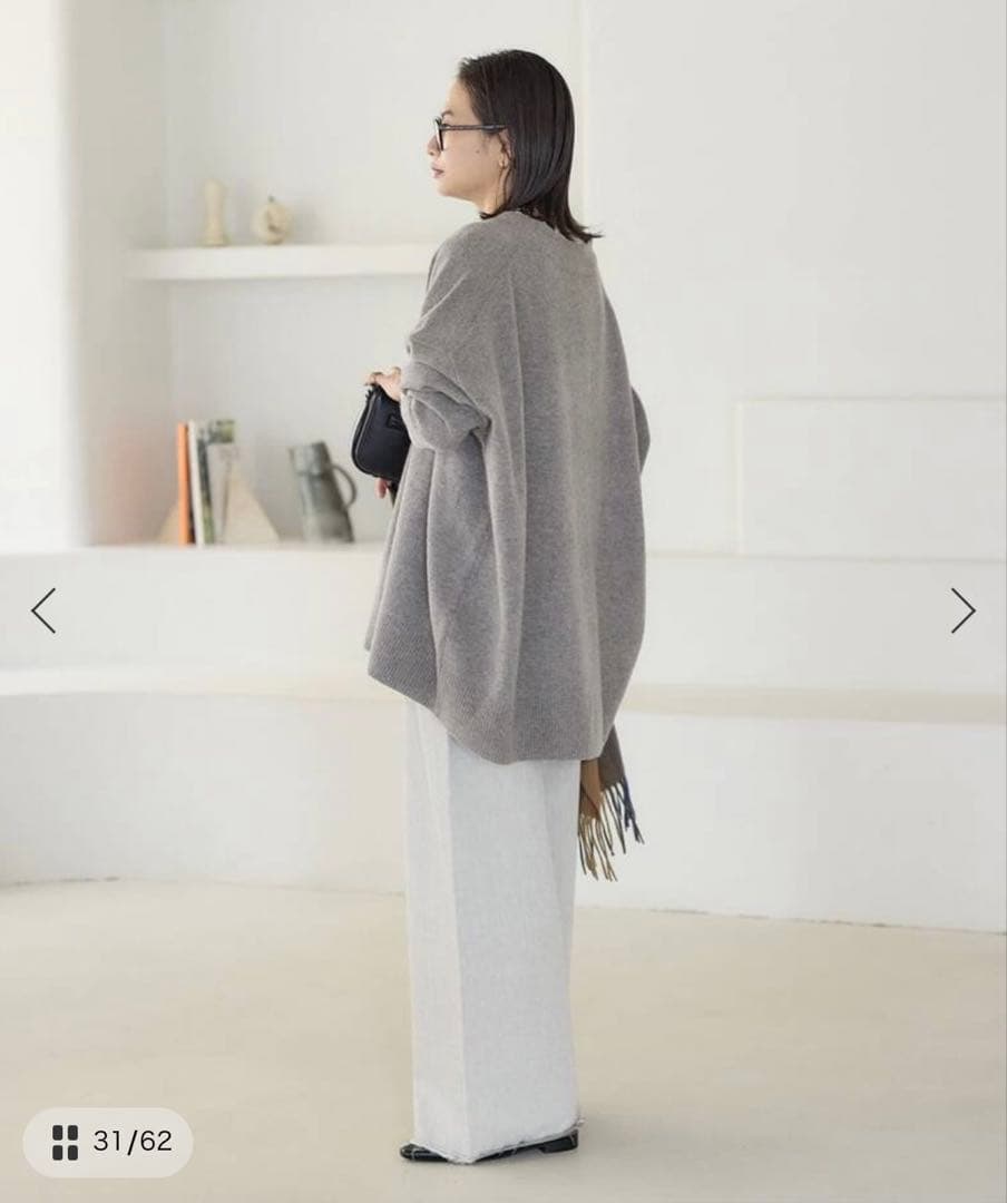 【未使用】MUSIC DEEP V ルーズプルオーバー