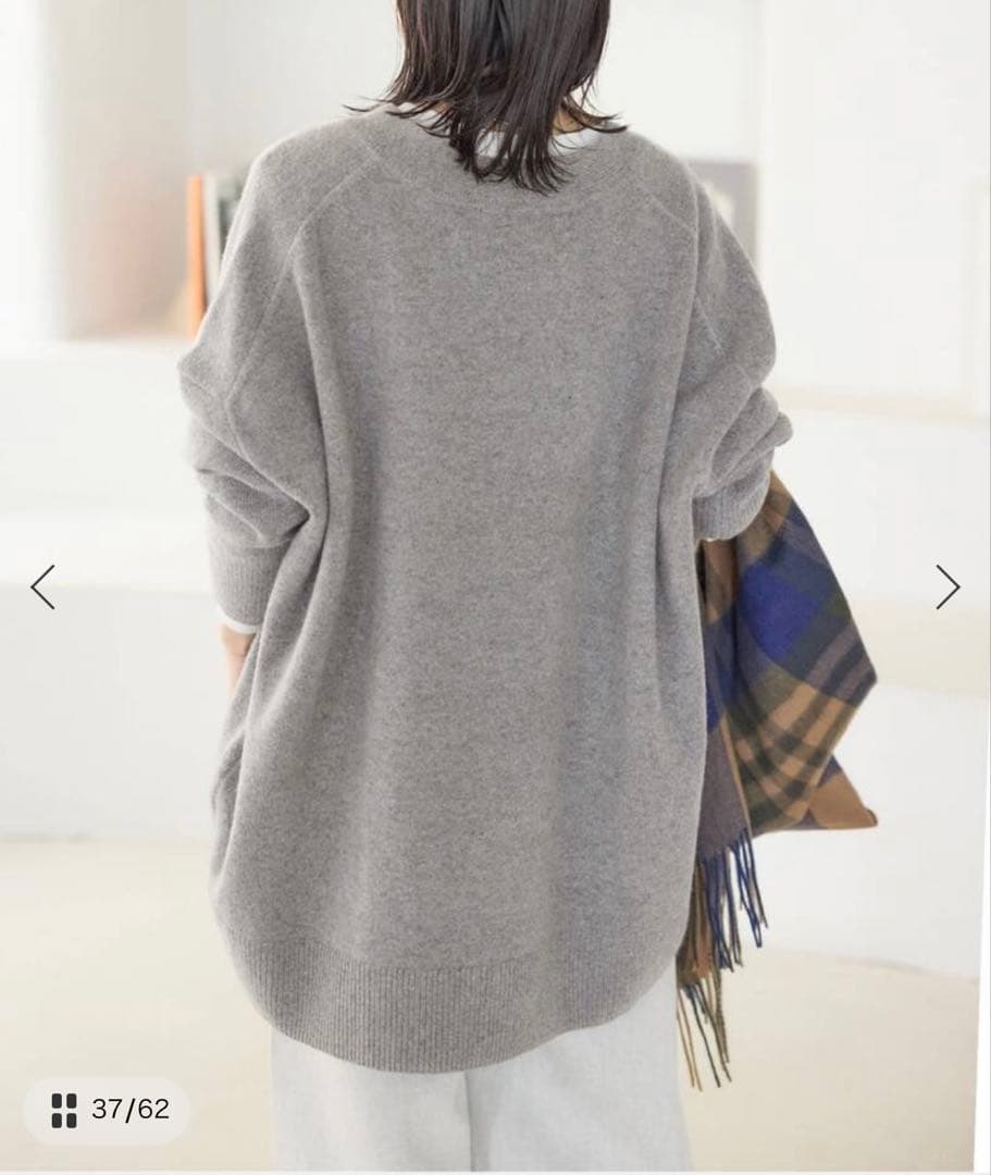 【未使用】MUSIC DEEP V ルーズプルオーバー