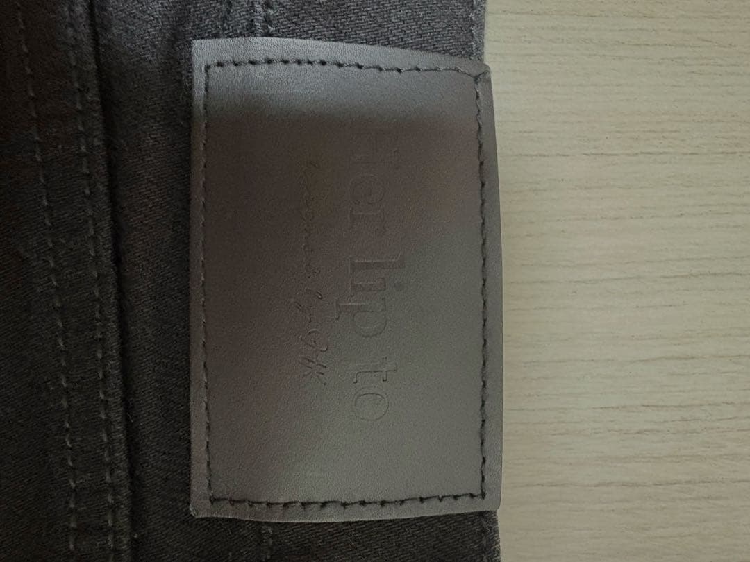 パンツ New York High-Waisted Jeans 25