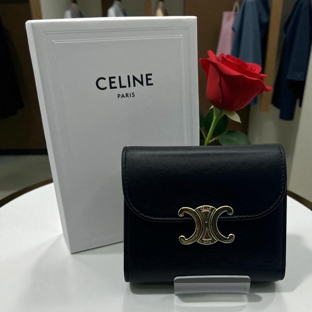 l*n様 CELINE(セリーヌ) 3つ折り スモール フラップウォレット トリ