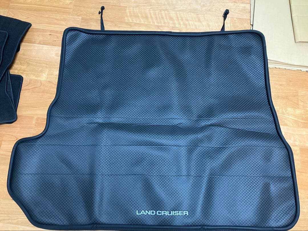 ランドクルーザー250 ラゲージソフトトレイ