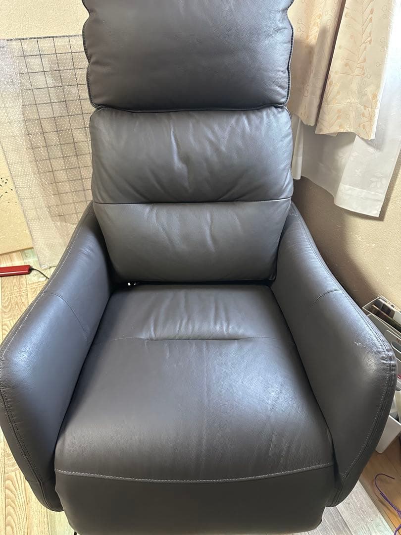 ★ニトリ 電動リクライニングチェア(2モーター ラグジェ BK)