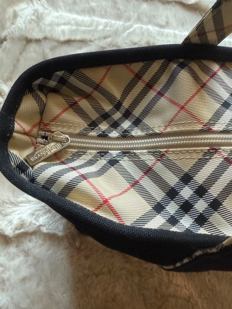 【新品】BURBERRY バーバリートートバッグ黒 ブラックキャンパス