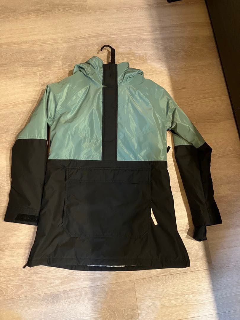 バートン　スノーボードウェア