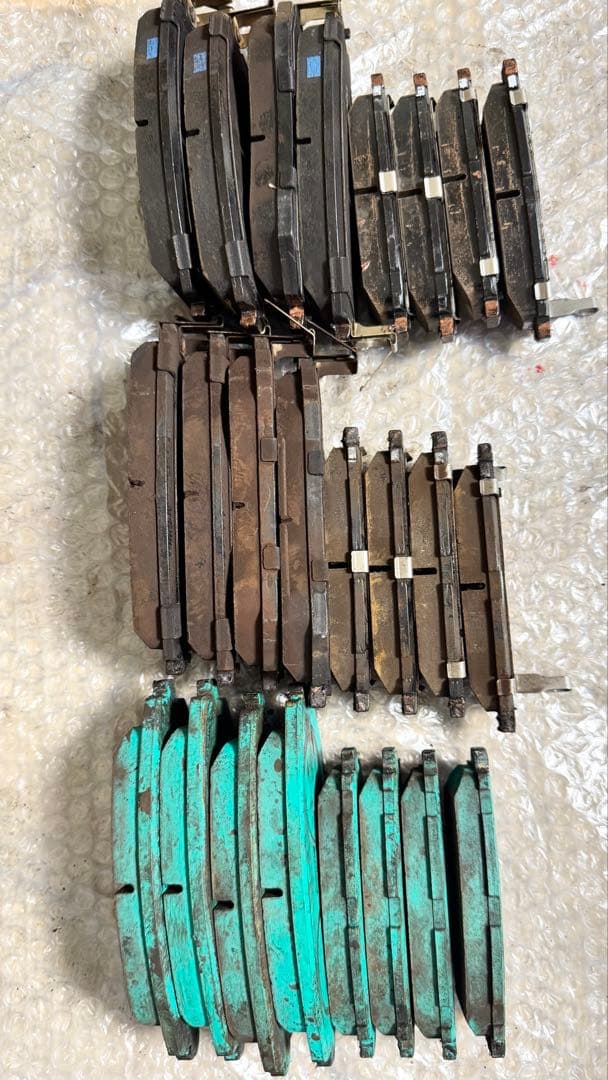 GR86【ZN8】 BRZ【ZD8】ブレーキパッド　３台分