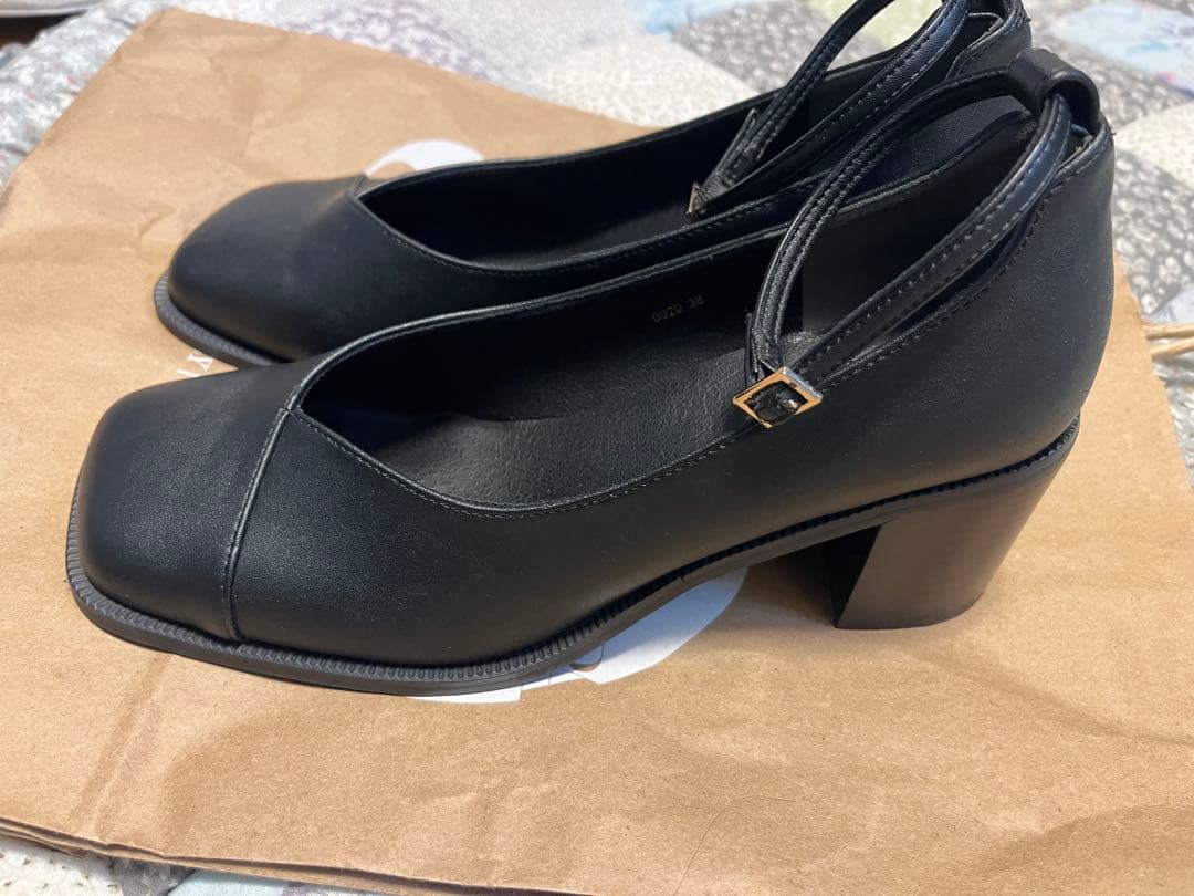 RIM ARK スクエアトゥパンプス