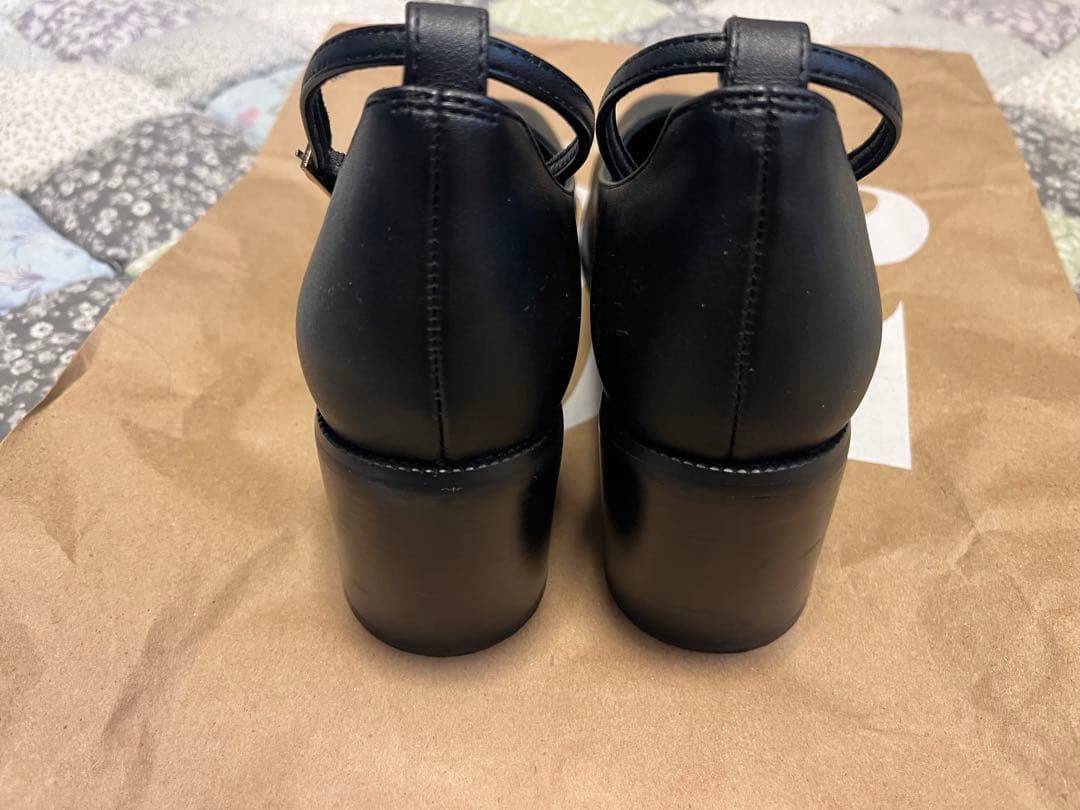 RIM ARK スクエアトゥパンプス