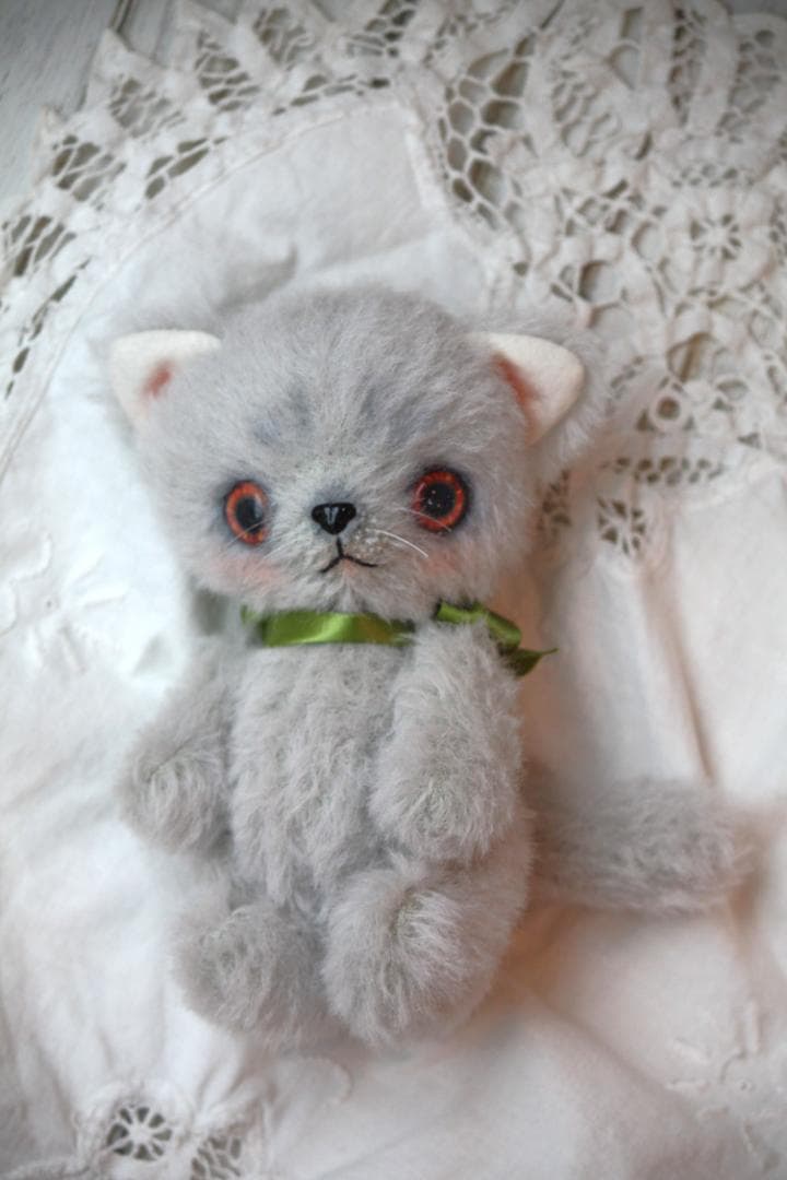 アートドール　テディベア　ぬいぐるみ　子猫