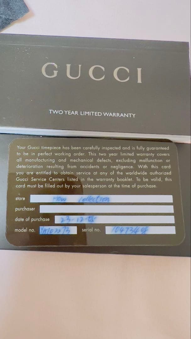 サイトウさん專用ページGUCCI シルバー スクエアケース 花柄文ミニ腕時計