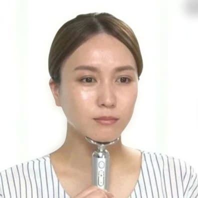 ルネサンス開発 StyllyFace EMS 美顔器　スタイリーフェイス