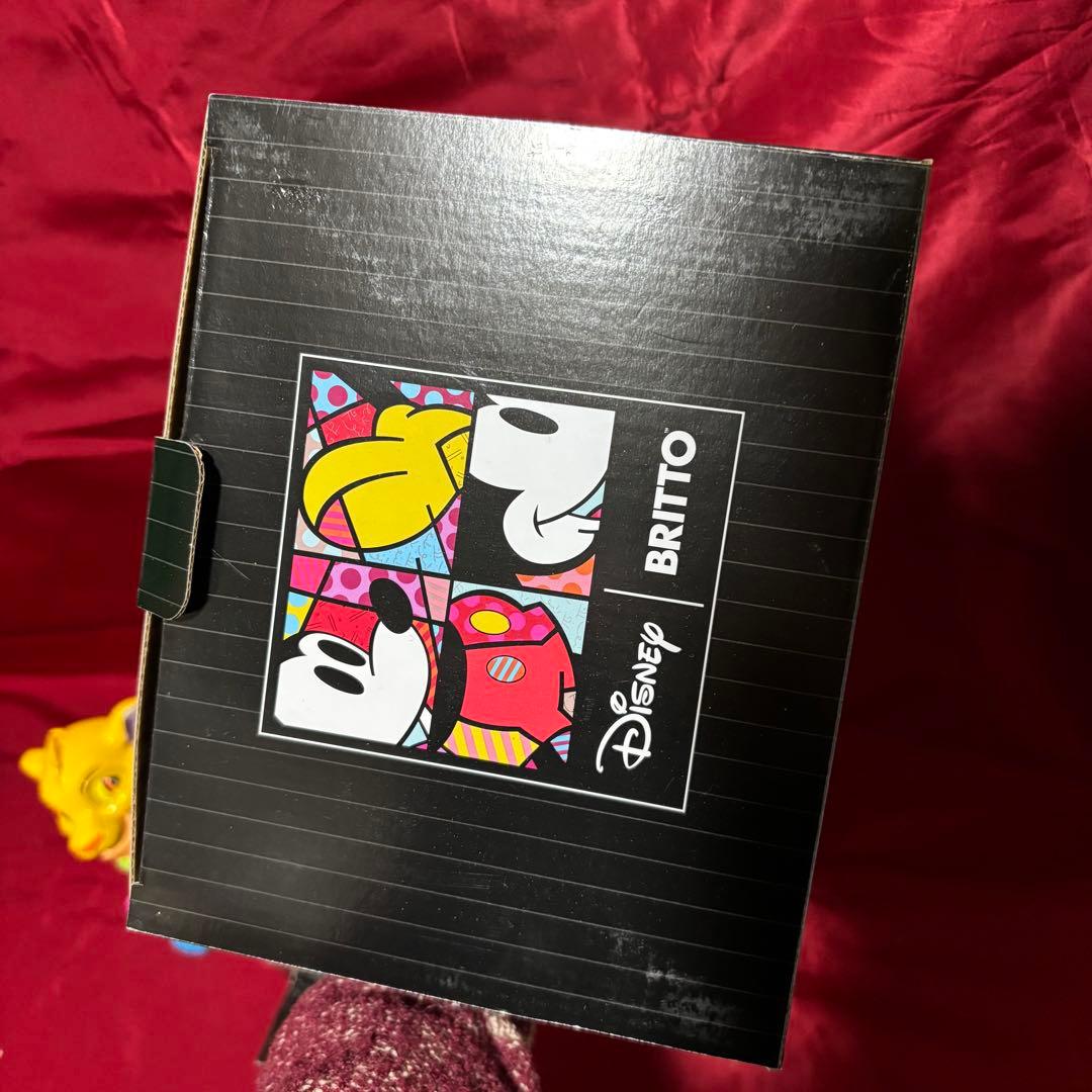 ブリット　enesco エネスコ　ライオンキング　シンバ　ナラ　フィギュア　置物