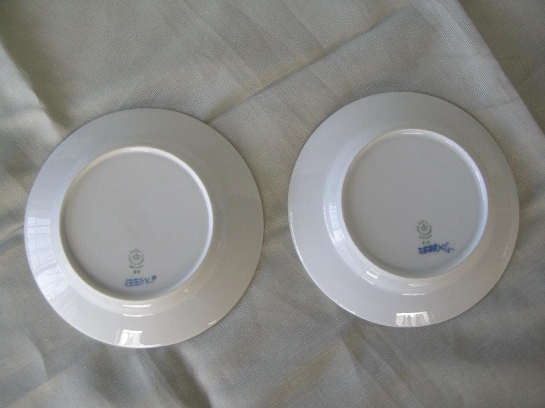 廃版　美品　ロイヤルコペンハーゲン　ブルーフラワー　プレイン　19cm　皿　2枚