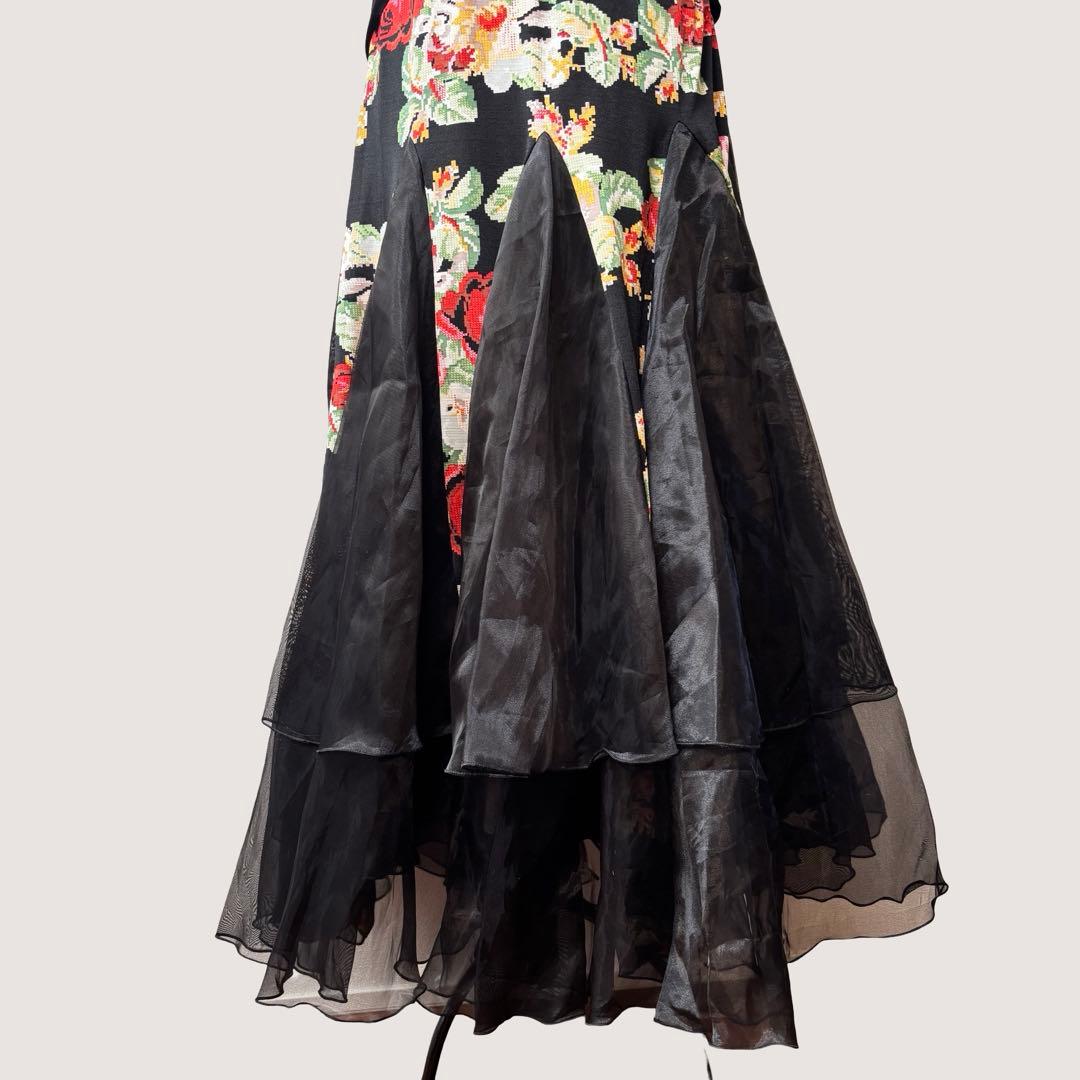 【美品】イチオク 社交ダンス ドレス ワンピース 花柄 ローズ ティアード 黒