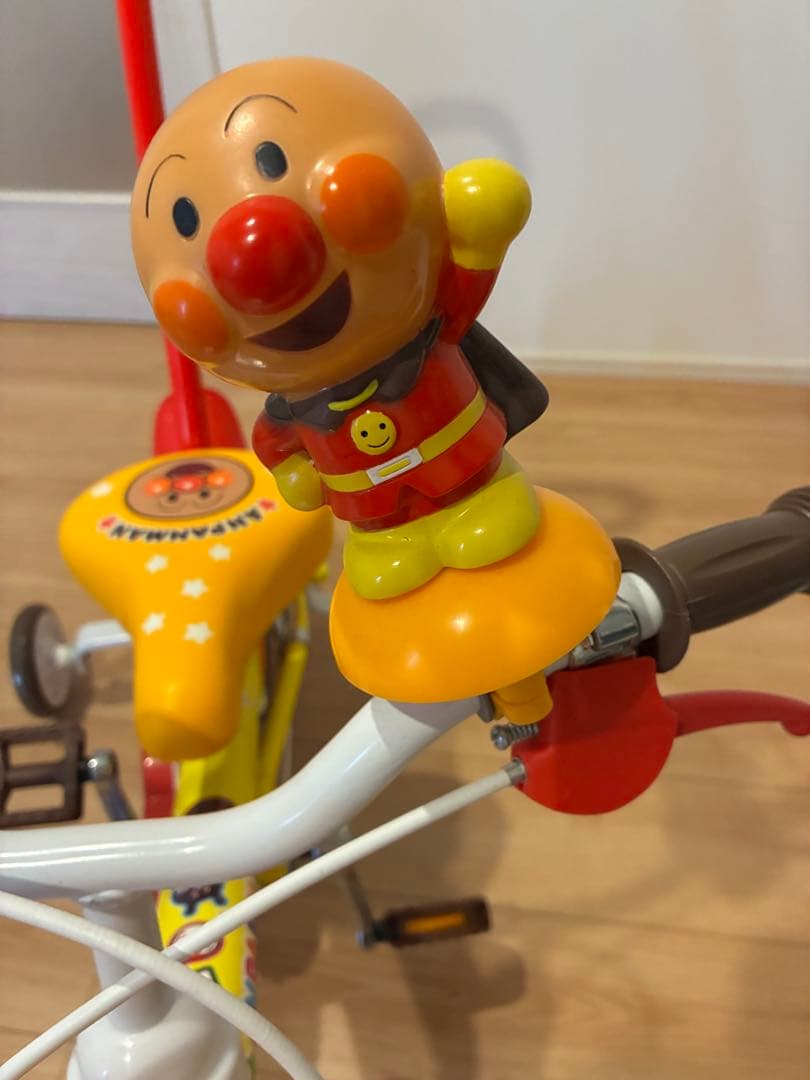 美品！アンパンマン 自転車 12インチ