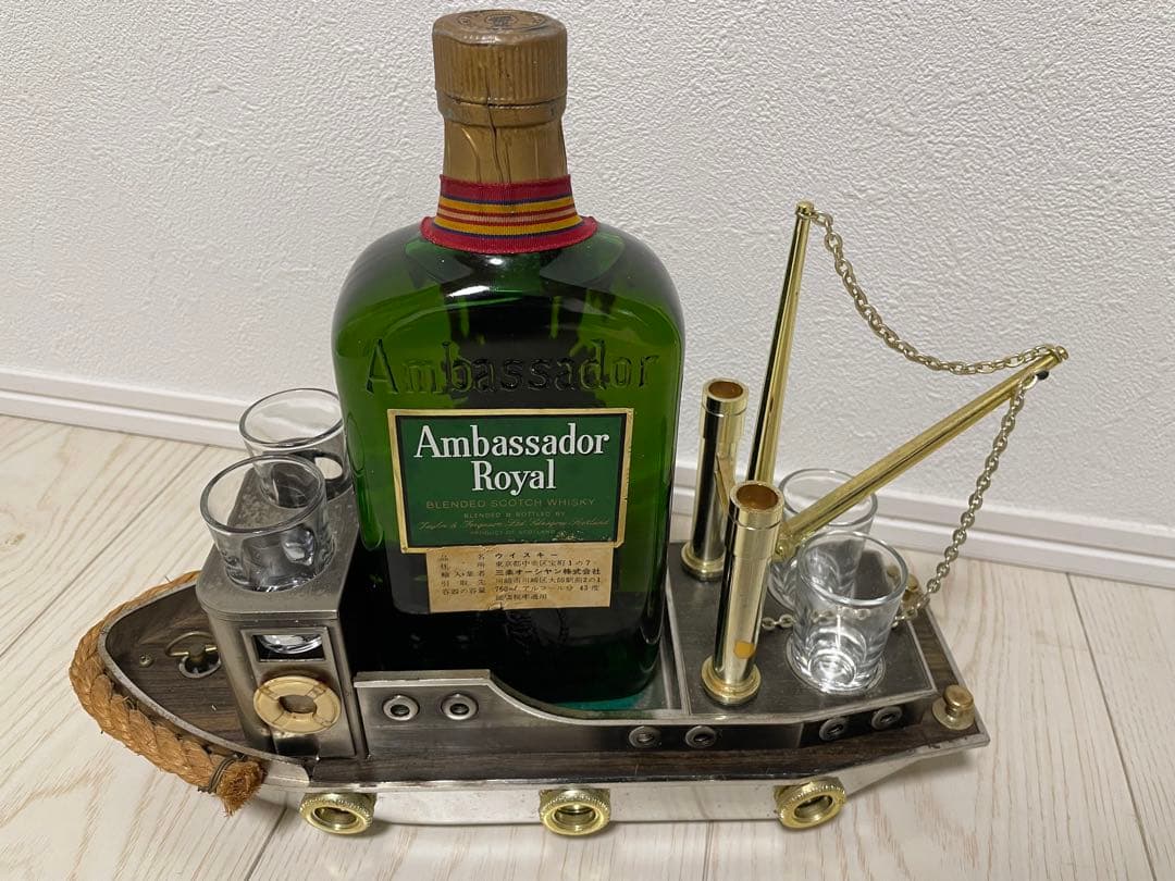 アンバサダー ロイヤル 12年 スコッチウイスキー 未開封＋ディスプレイ船付き