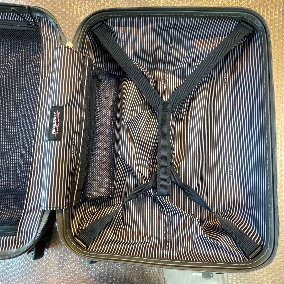 美品　フリクエンター　CLAM ADVANCE 機内持ち込　静音　キャリーケース