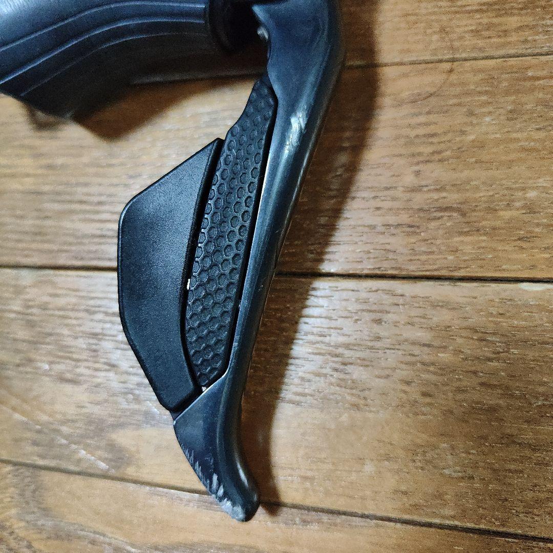 アルテグラ st-r8070 di2 油圧