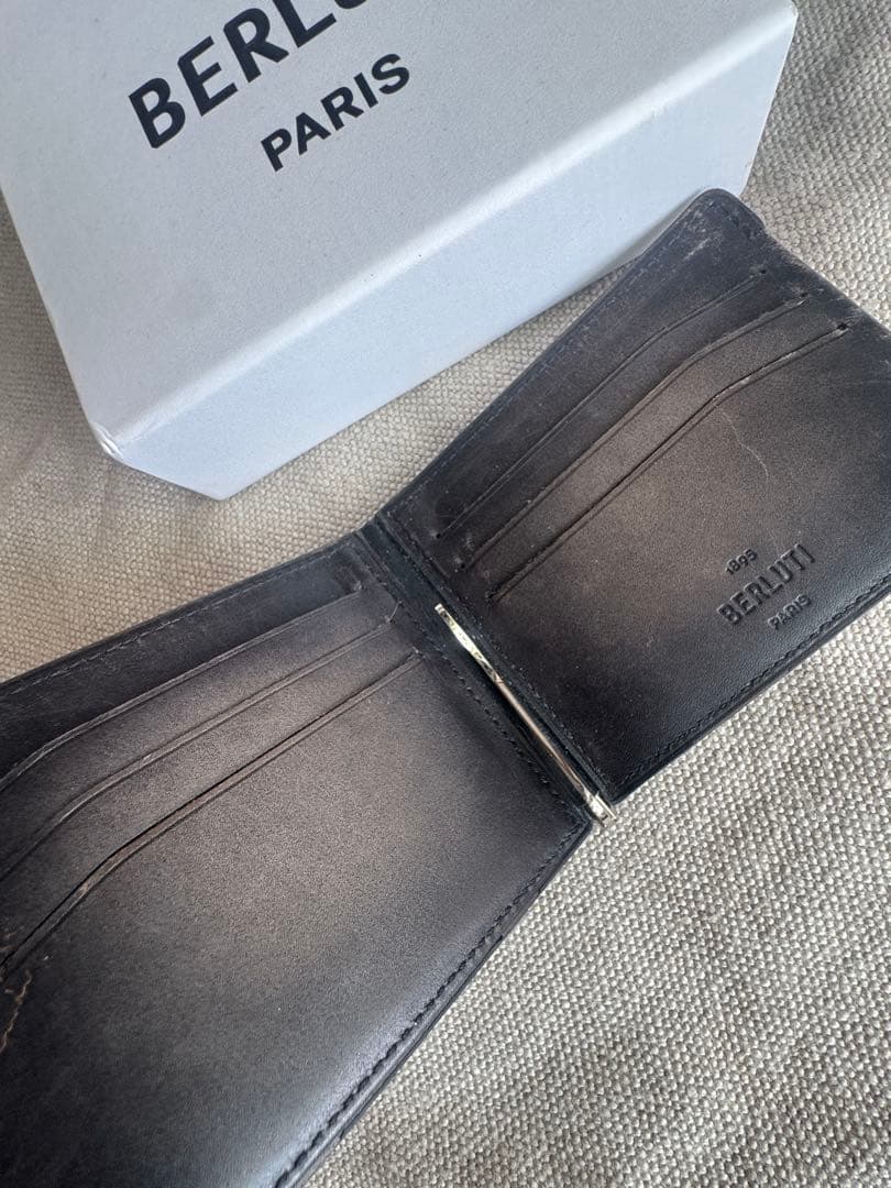 【はっちさま専用】BERLUTI カリグラフィー　マネークリップ
