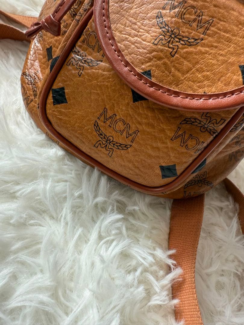 MCM ミニリュック　巾着　ブラウン　ロゴ総柄