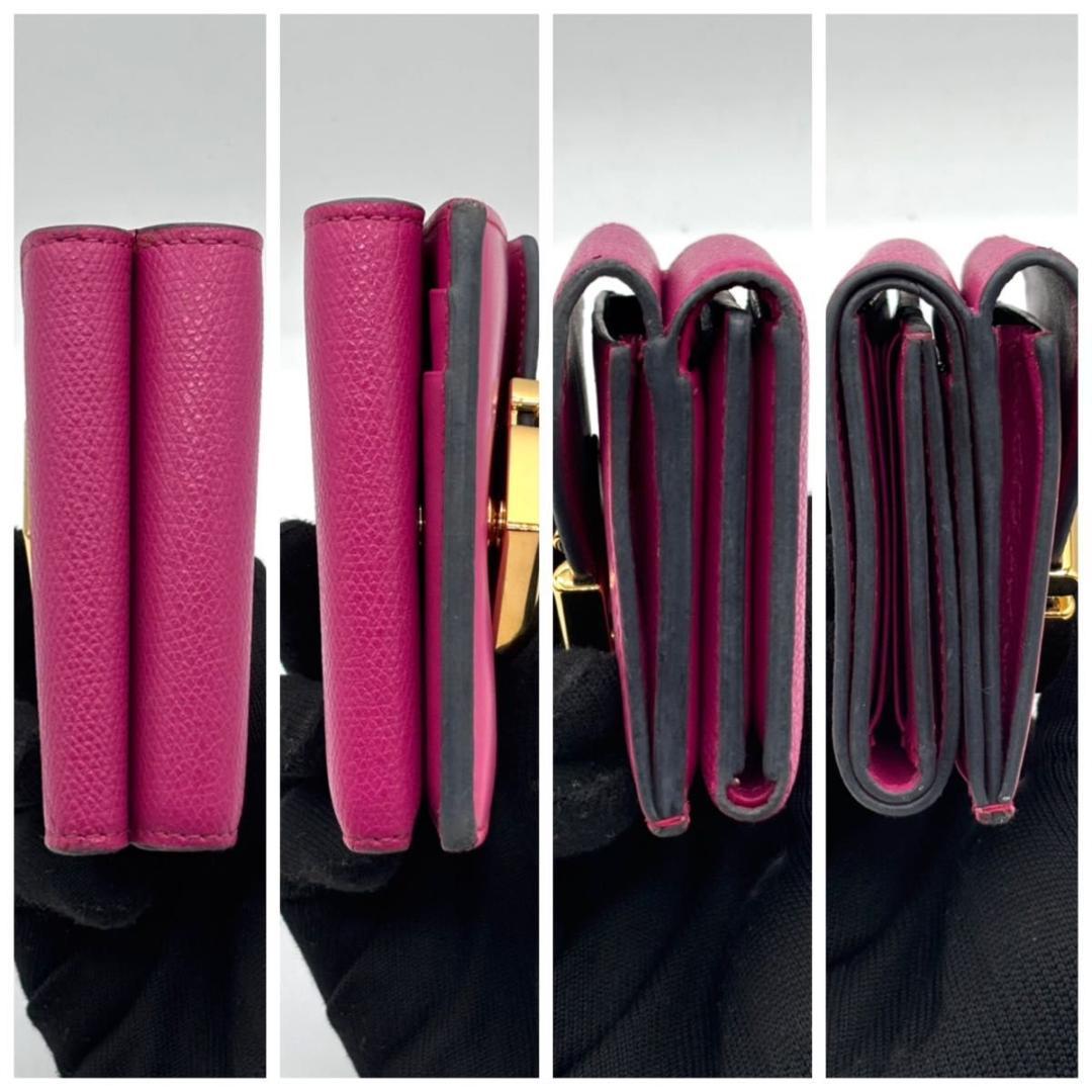 美品 現行 フェンディ 保存箱袋付 FFダイヤモンド バイカラー 三つ折り財布