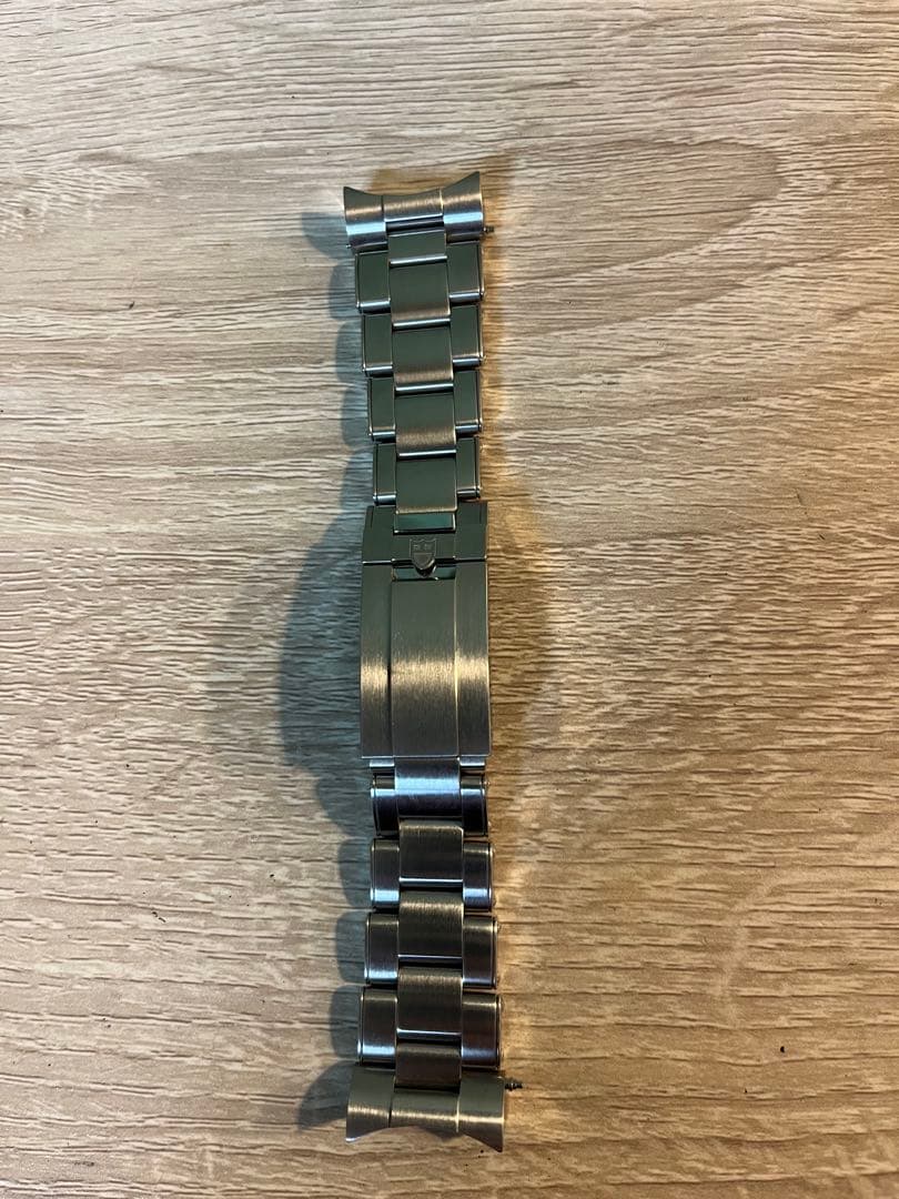 TUDOR Black Bay 41mm純正3連ブレスレット