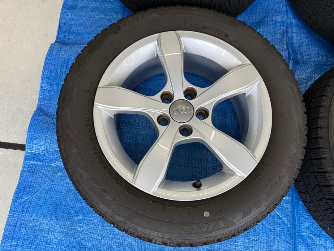 アウディ純正アルミホイール スタッドレスタイヤ185/60R/15 VRX2