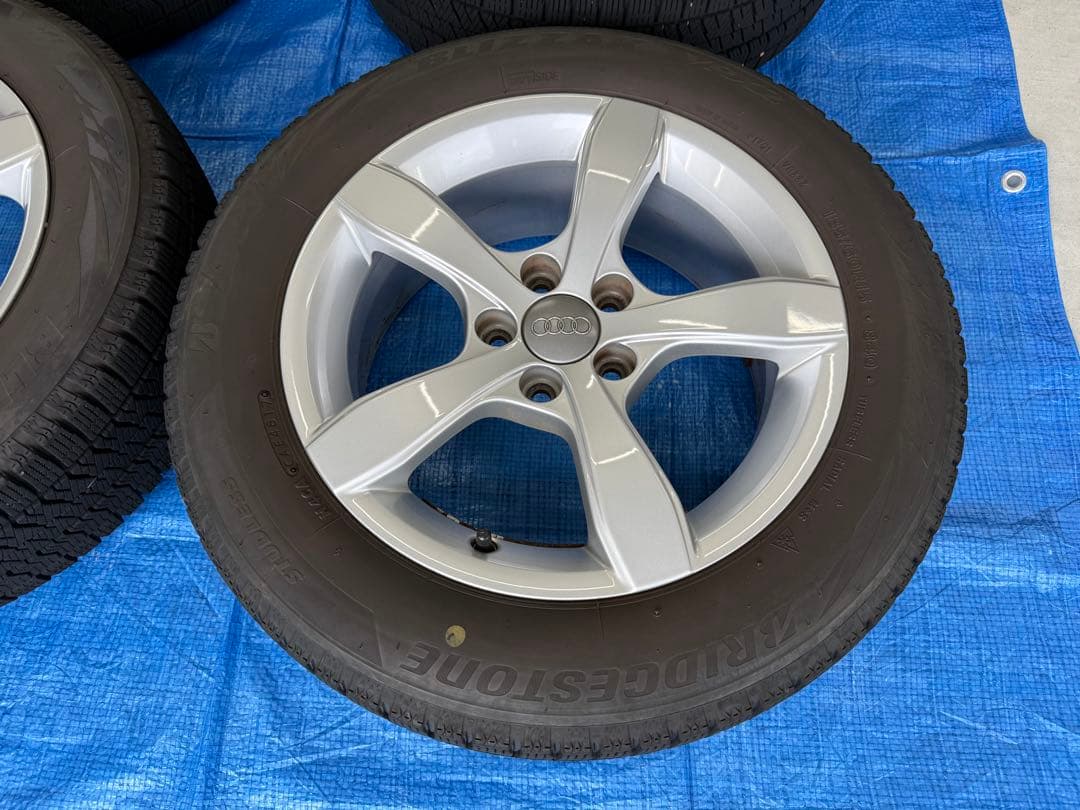 アウディ純正アルミホイール スタッドレスタイヤ185/60R/15 VRX2