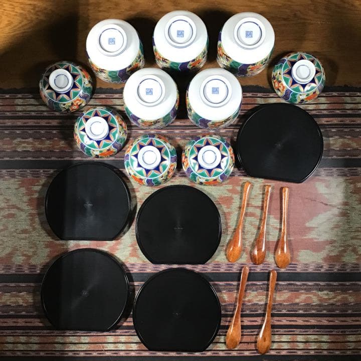 『なんでもうー特価』　有田焼　南山　金彩　茶碗蒸し器　お盆　スプーン　5組