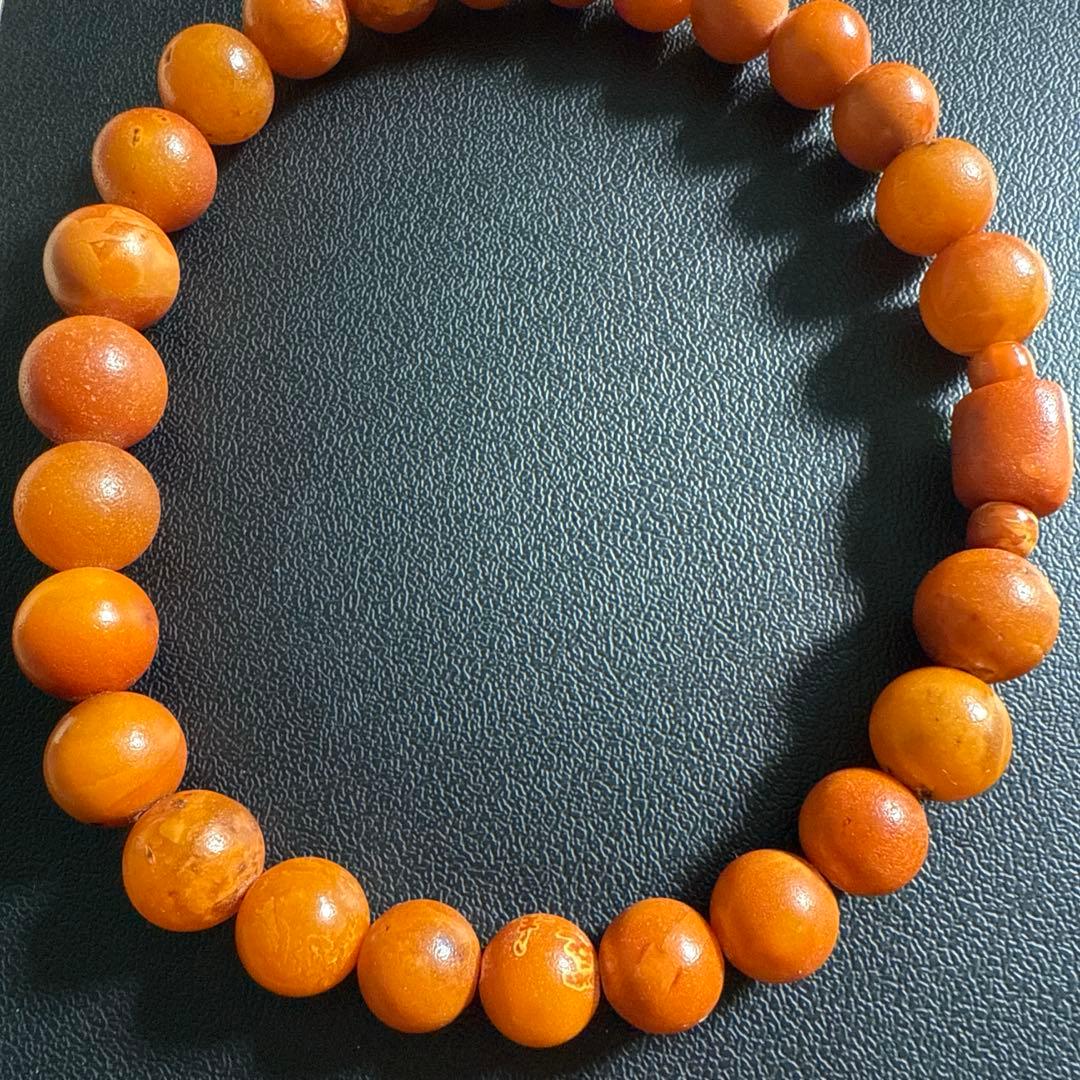 天然琥珀　アンバービーズ　ショートネックレス