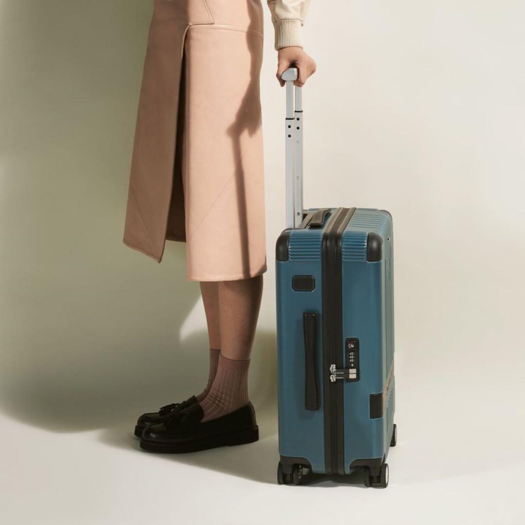 MONTBLANC スーツケース　#MY4810 キャビン