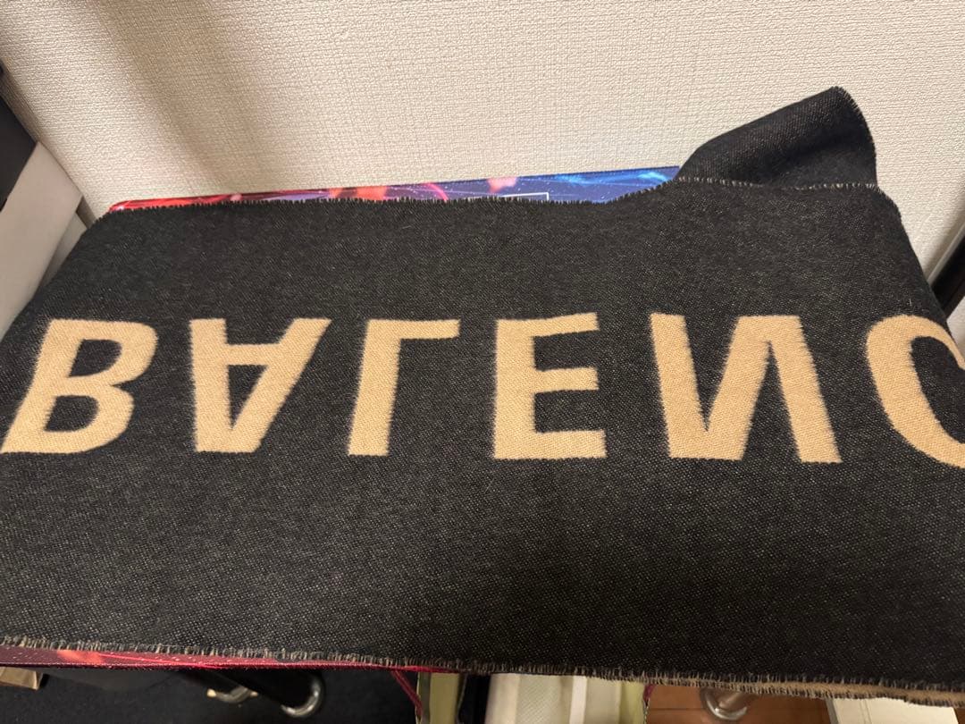 BALENCIAGA ユニセックス　マフラー　ブラック/ブラウン