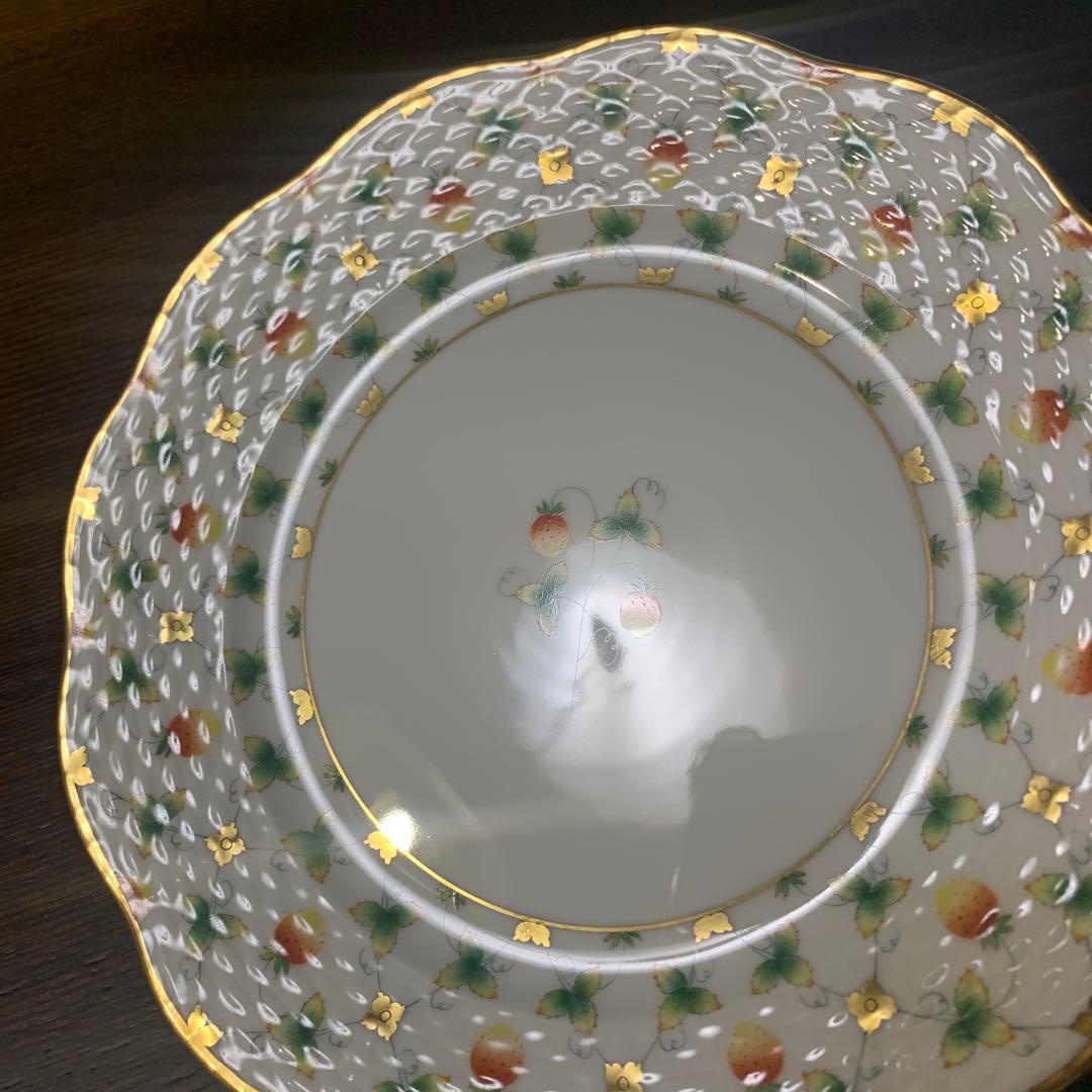 ヘレンドマスターペインターサイン入り①ストロベリーコンポジション19cmプレート