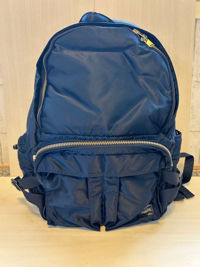 PORTER 新型　TANKER DAYPACK(L)