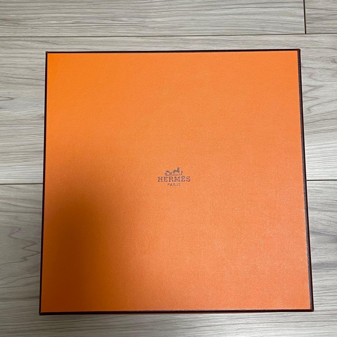 ☆新品タグ付☆エルメス Hermes カレ90 すべてはカレの中に　ネイビー
