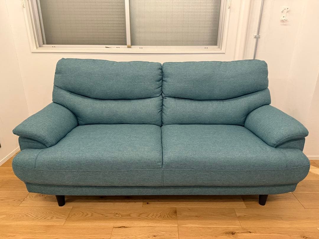 美品 ニトリ 3人掛けソファ＋スツール2つ付き　(キャッツ3)