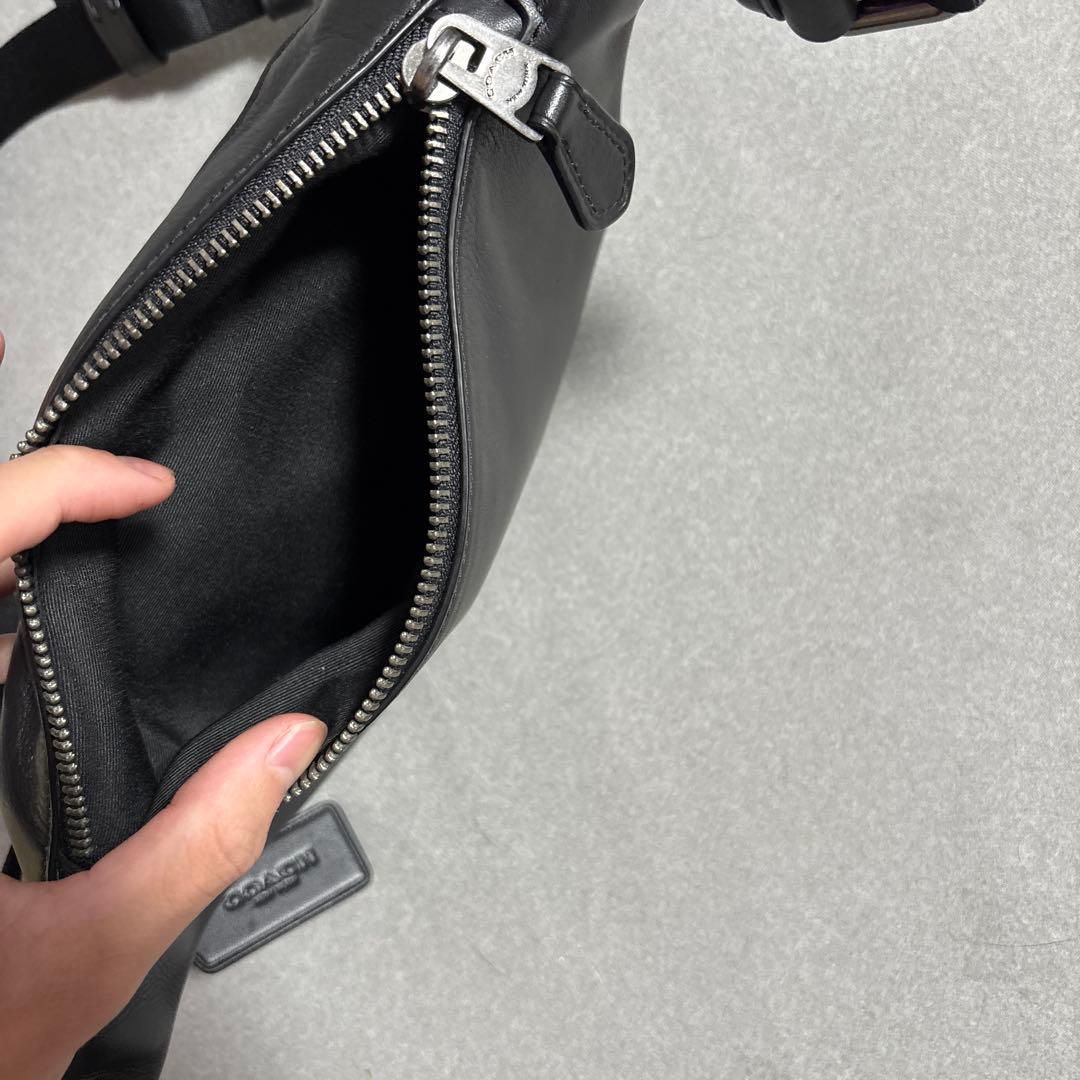 coachボディバッグ・ウエストポーチ ブラック/グレー