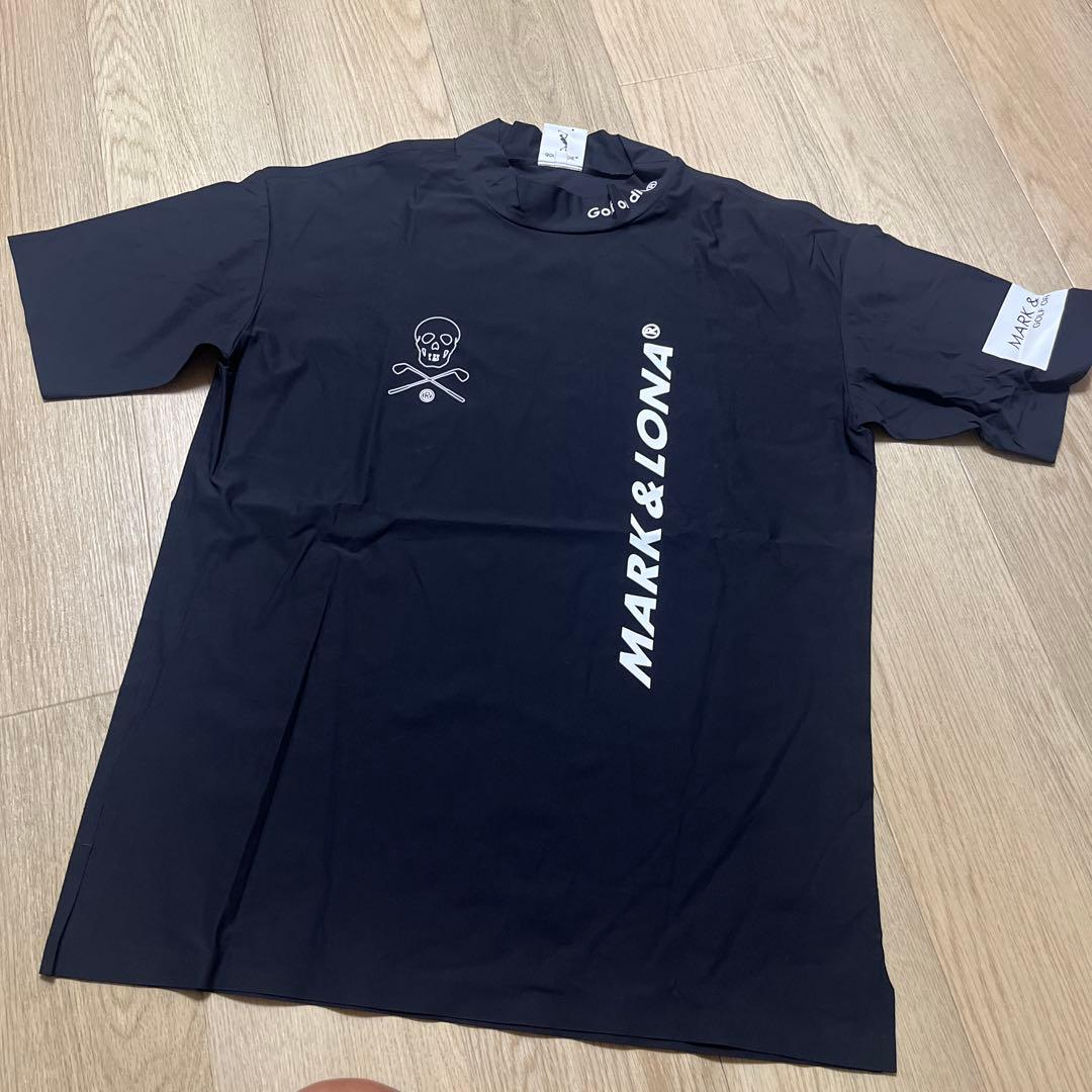 引越し売り切り！マーク&ロナ　半袖モックネック　新品タグなし