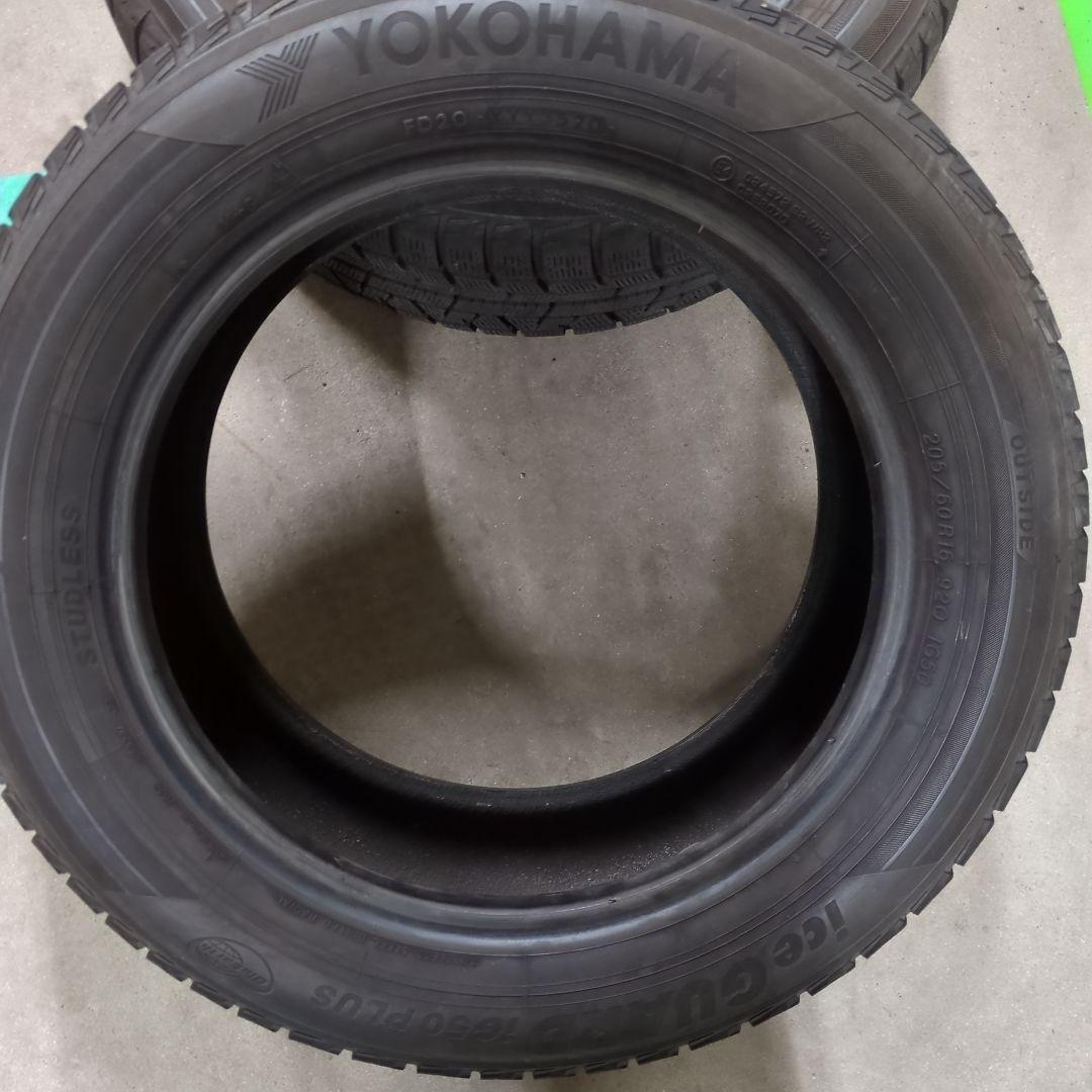 205/60R16ヨコハマスタッドレス2本