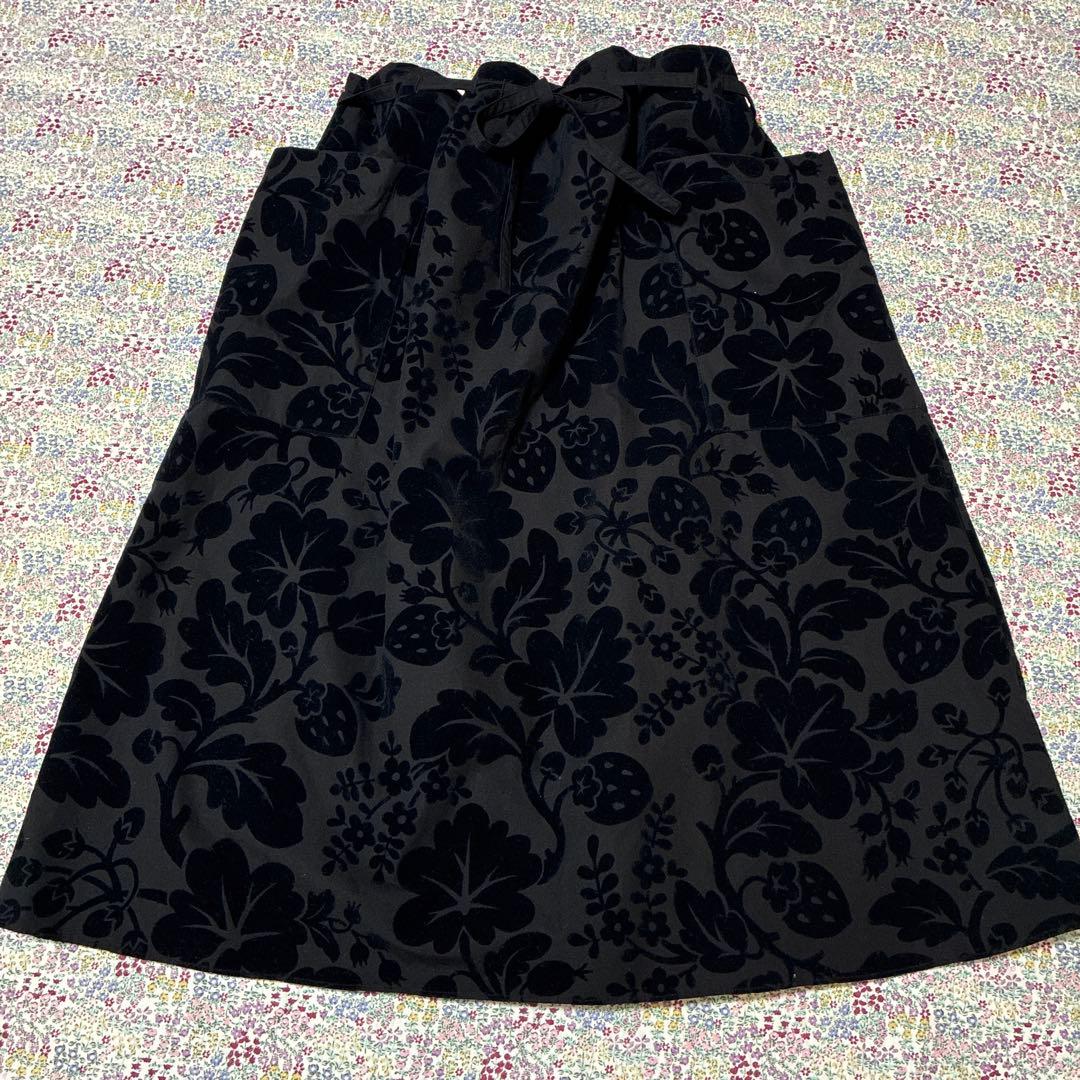 オールドマンズテーラー　フロッキープリント　ワイルドベリーストリングスカート