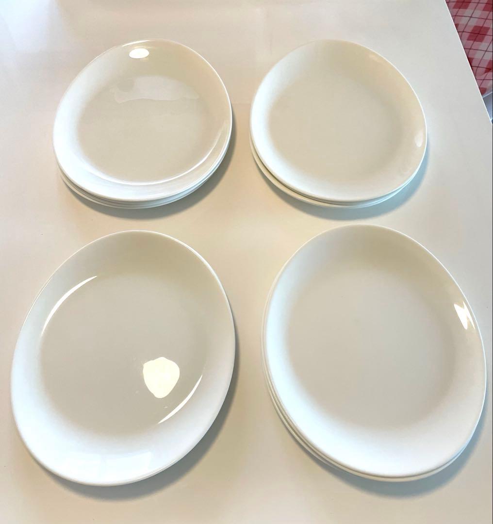 おしゃれ皿15枚セット！未使用！新品！美品！個性的なオーバル型デザイン白皿