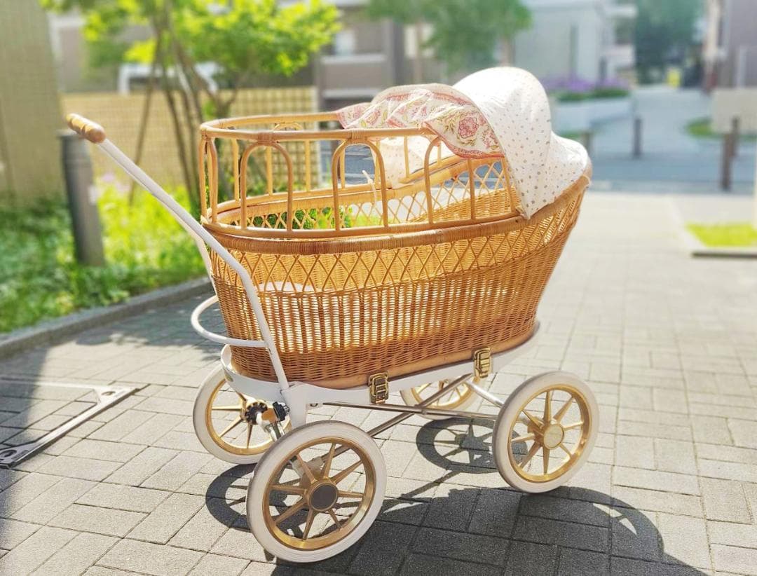 東京乳母車 プスプス ホワイトゴールド （安全フェンス、帆付き）