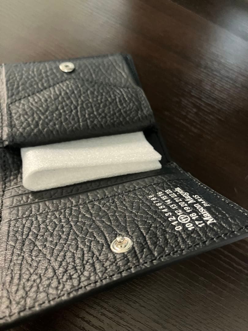 Maison Martin Margiela ブラック二つ折り財布
