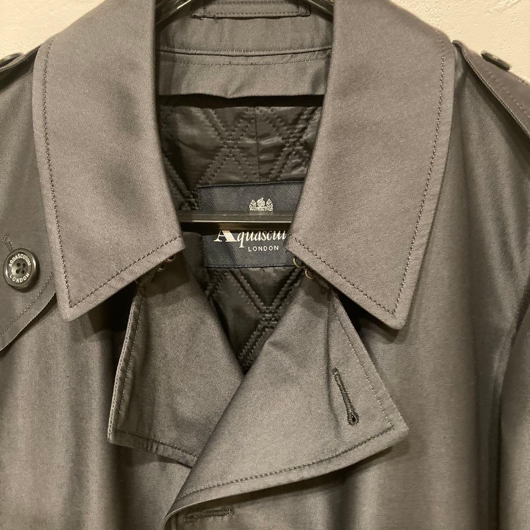 アクアスキュータム　紳士用コート『美品』