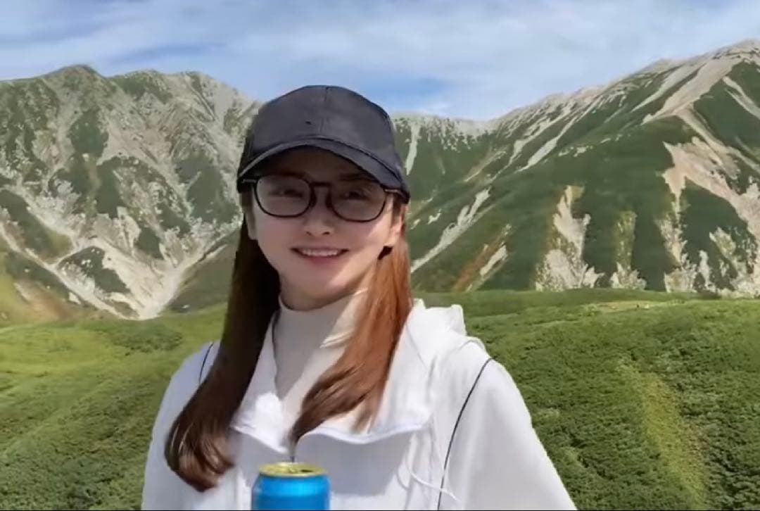 PRADA★鑑定済ブラックナイロンキャップM 小澤美里着